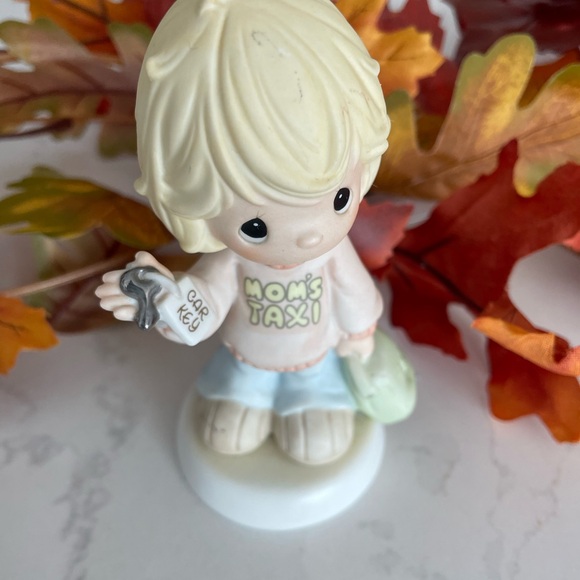 Precious Moments 2003 Figurine – “No Rest for the Weary” by Enesco | Collectible - Picture 1 of 7